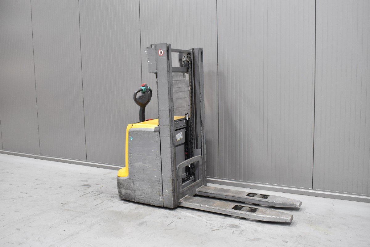 Jungheinrich EJC 216 Gebrauchtstapler Kaufen