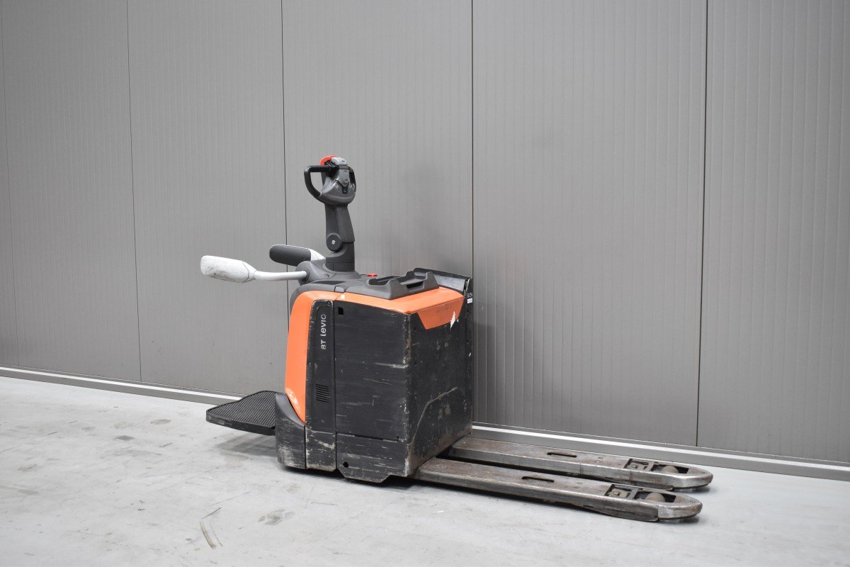 Gabelstapler Gebraucht kaufen – Toyota LPE 200 mit Elektro in Österreich