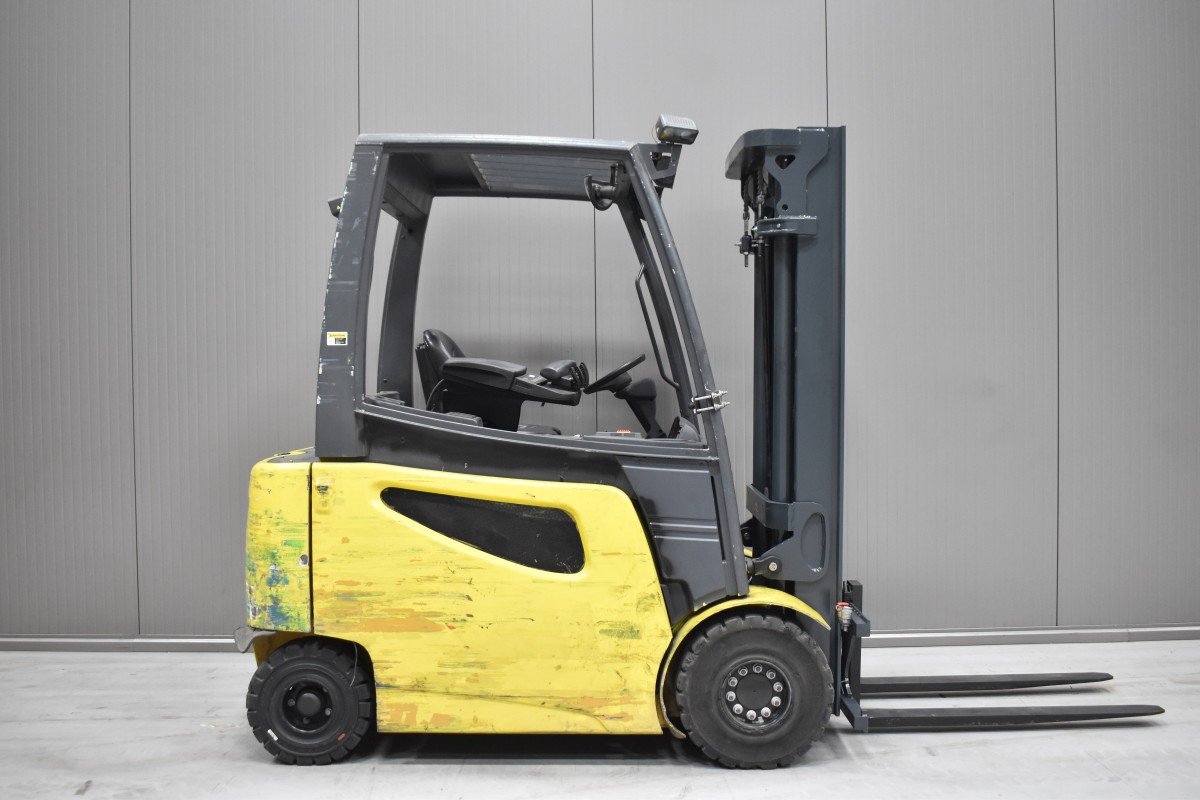 Caterpillar 2EPC5000 – Bild 2