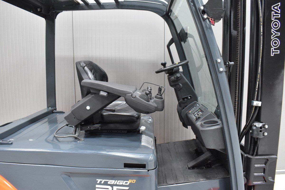 Toyota 8FBMT25 – Bild 4