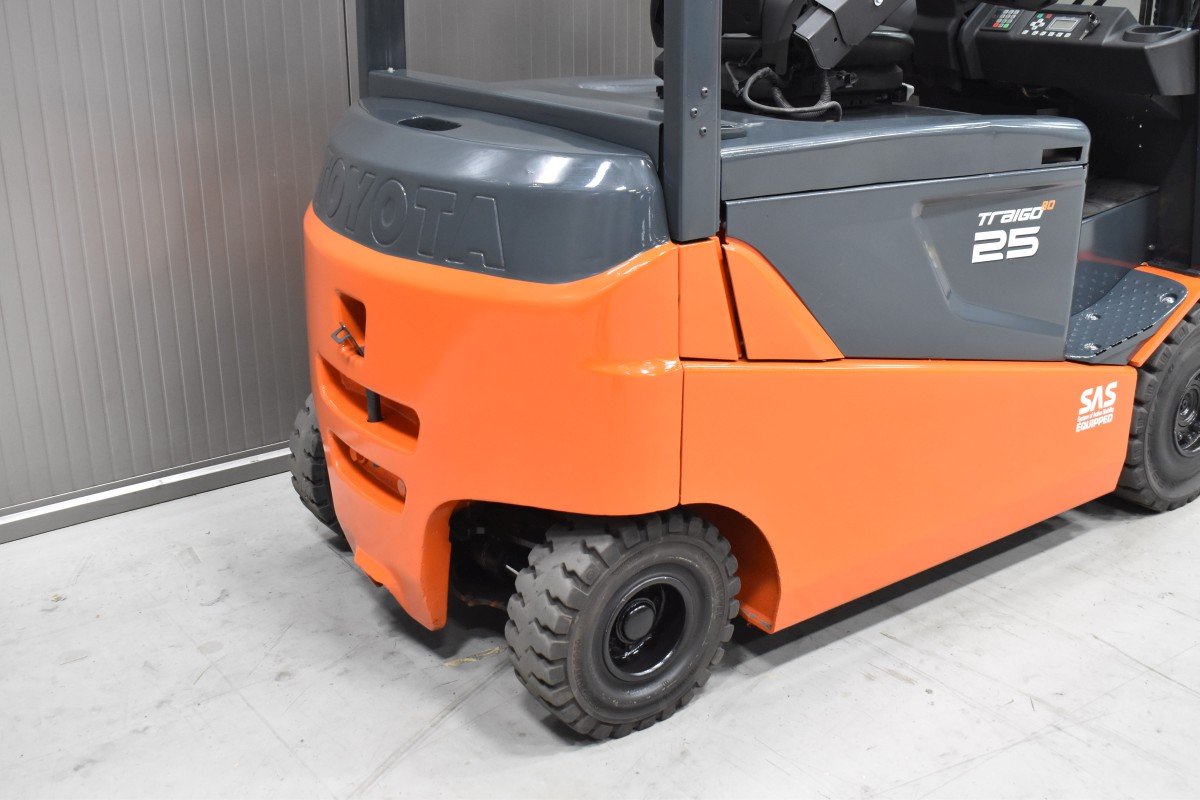 Toyota 8FBMT25 – Bild 7