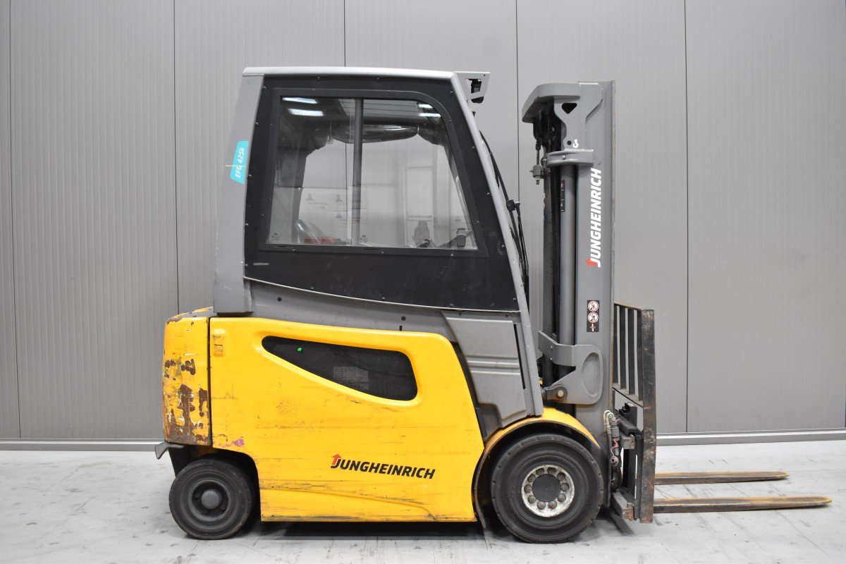 Jungheinrich EFG 425 k – Bild 2