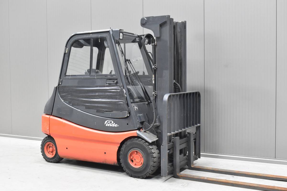 Linde E 25 - 02 Gebrauchtstapler Kaufen