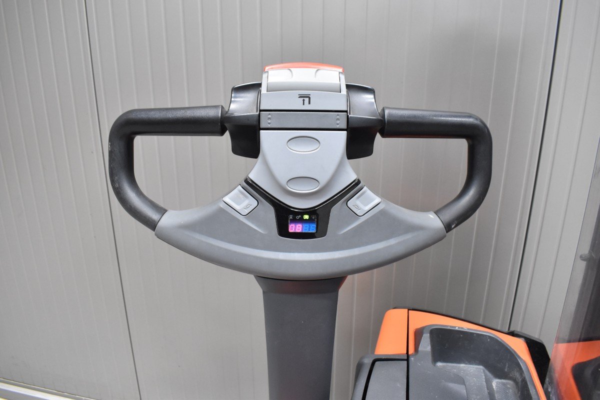 Toyota SWE 120 – Bild 5