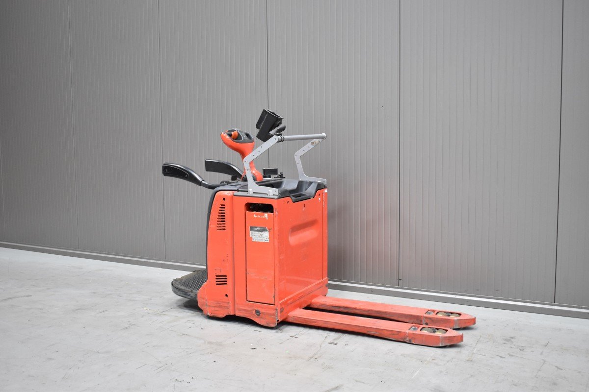Gabelstapler Gebraucht kaufen – Linde T 20 AP mit Elektro in Österreich