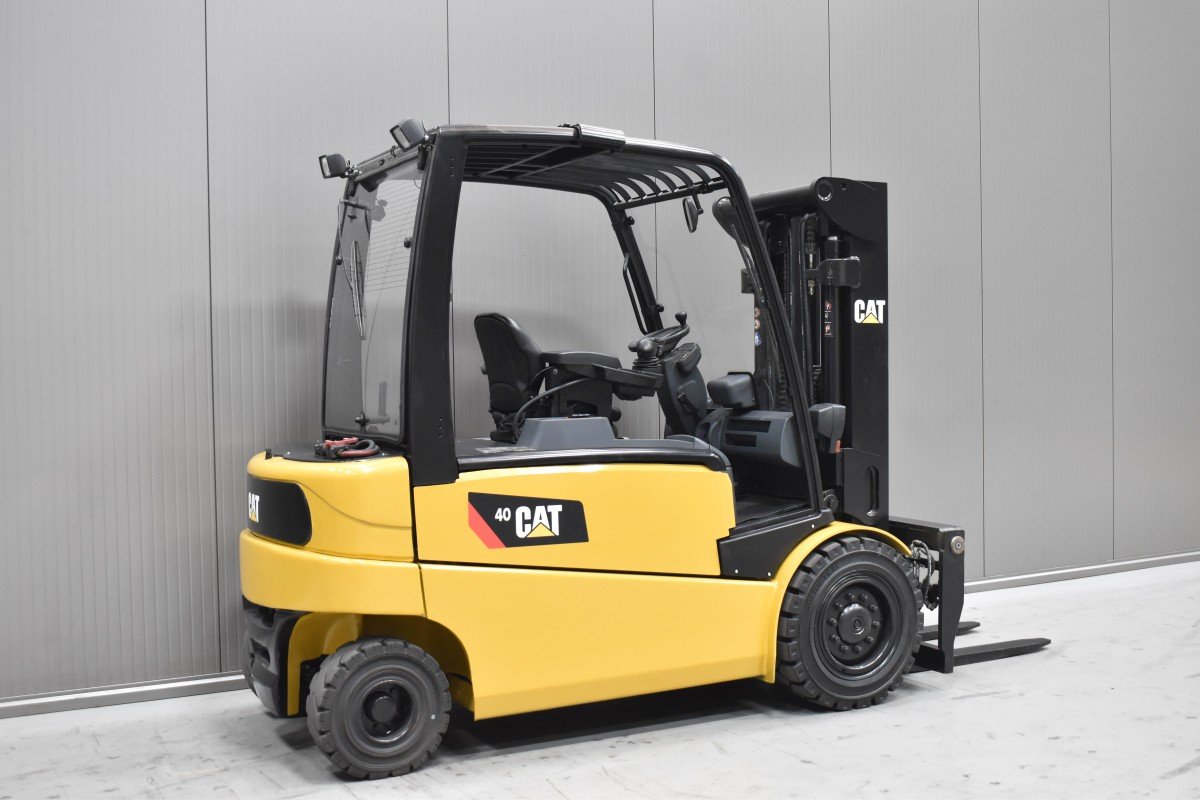 Caterpillar EP 40 – Bild 3