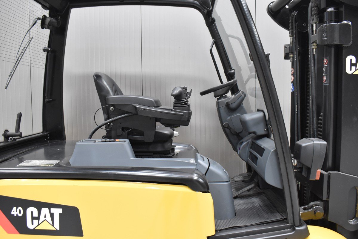Caterpillar EP 40 – Bild 4