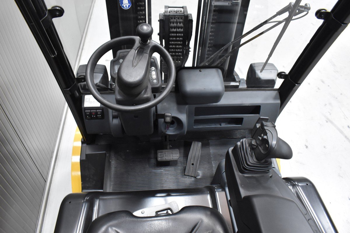 Caterpillar EP 40 – Bild 6