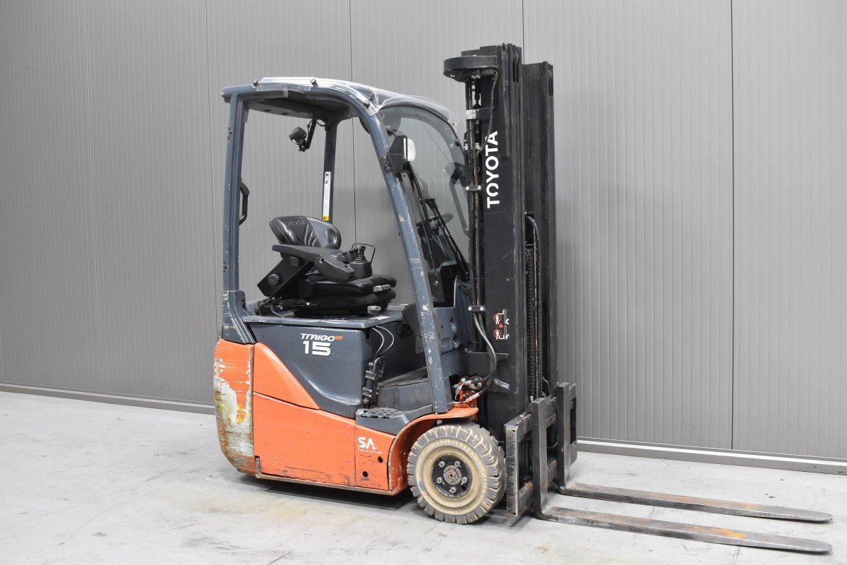 Gabelstapler Gebraucht kaufen – Toyota 8FBE15T mit Elektro in Deutschland