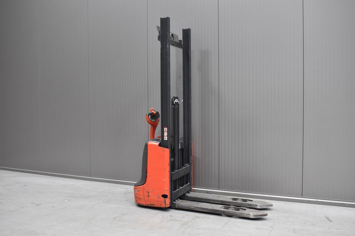 Gabelstapler Gebraucht kaufen – Linde L 10 B mit Elektro in Österreich