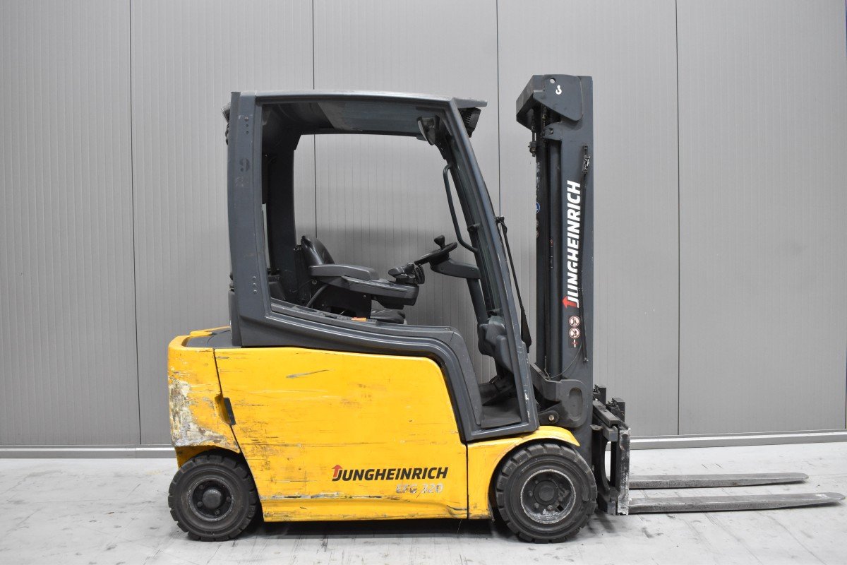 Jungheinrich EFG 320 – Bild 2