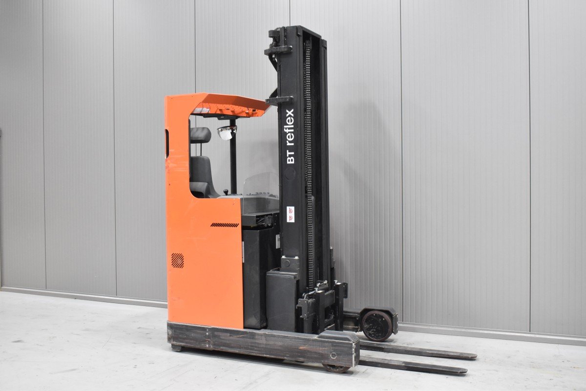 Gabelstapler Gebraucht kaufen – Toyota RRE 140 M mit Elektro in Österreich