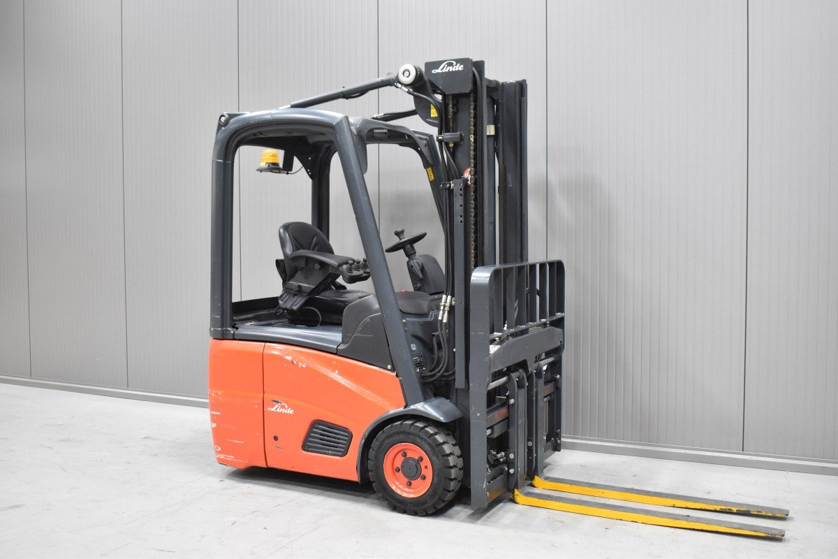 Gabelstapler Gebraucht kaufen – Linde E 12 - 01 mit Elektro in Österreich