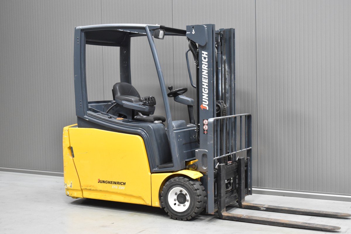 Gabelstapler Gebraucht kaufen – Jungheinrich EFG 220 mit Elektro in Österreich