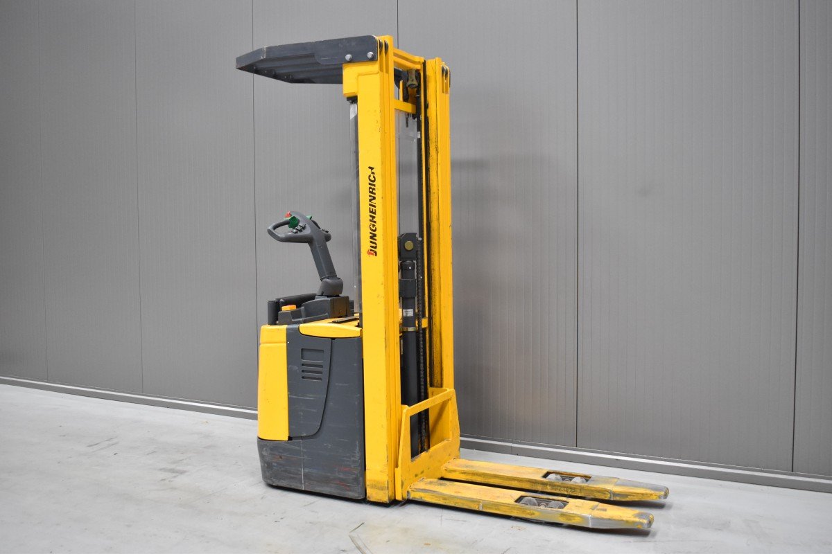 Gabelstapler Gebraucht kaufen – Jungheinrich ERC 214 mit Elektro in Österreich