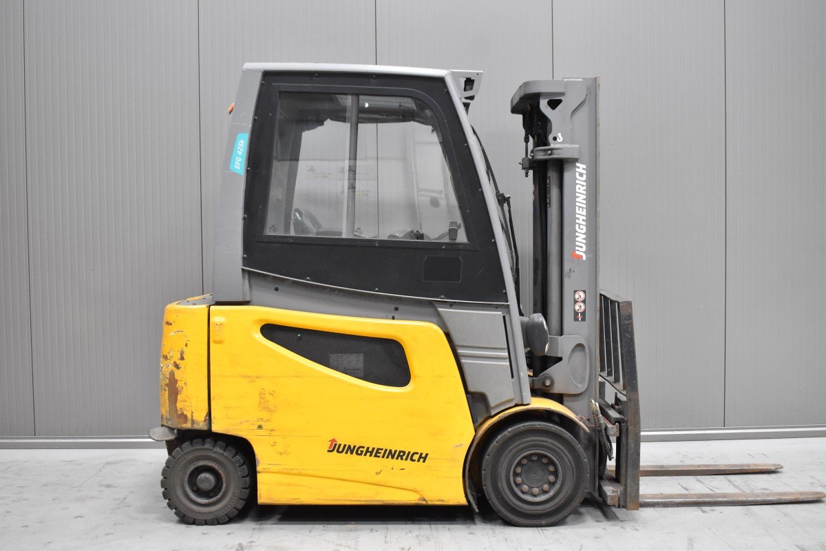 Jungheinrich EFG 425 k – Bild 2