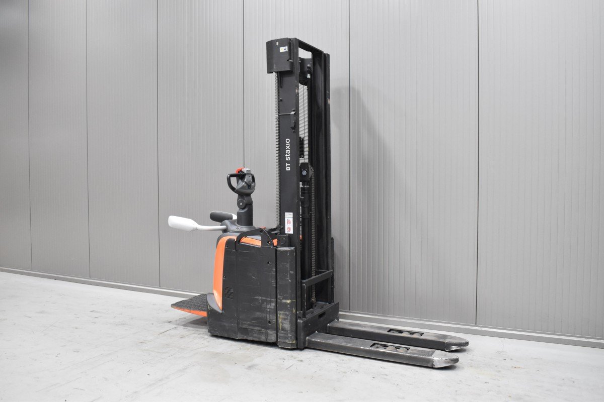 Toyota SPE 140L Gebrauchtstapler Kaufen