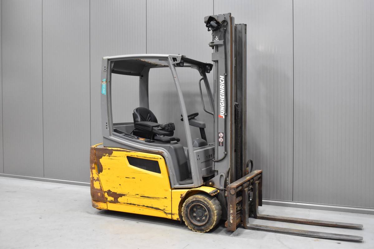 Gabelstapler Gebraucht kaufen – Jungheinrich EFG 220 mit Elektro in Österreich