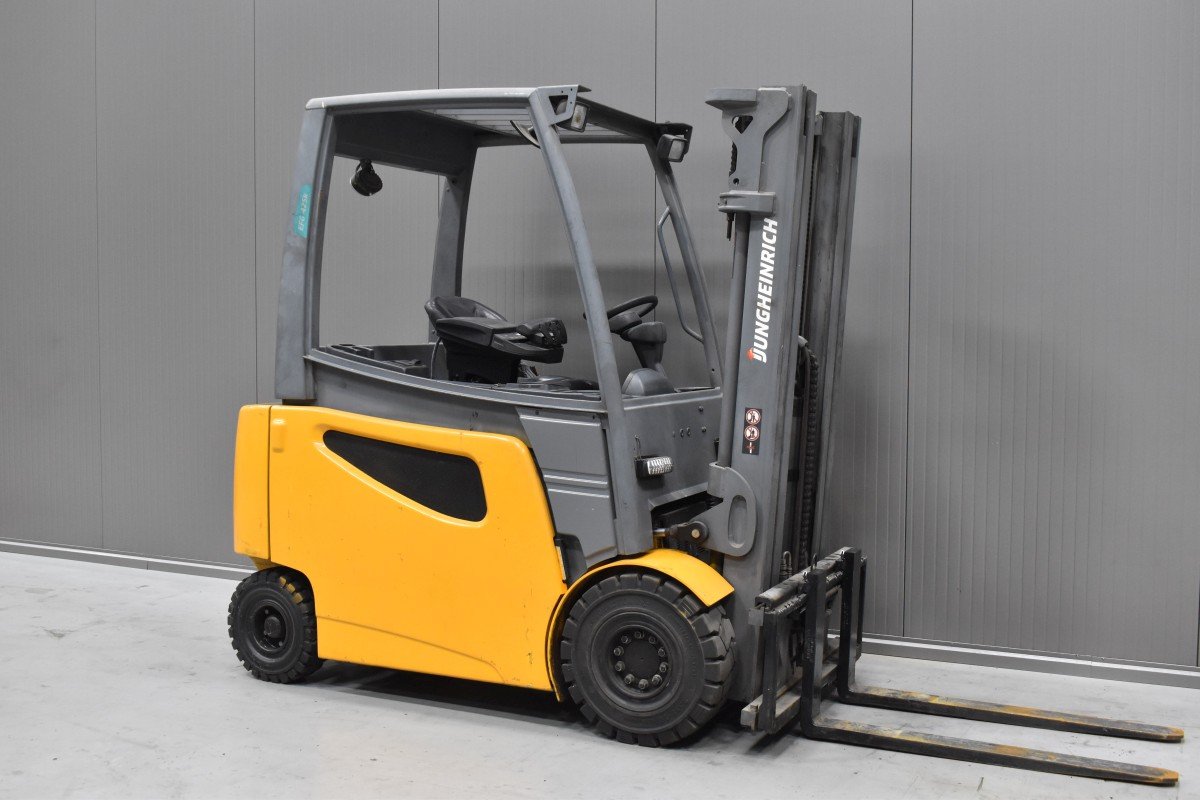 Gabelstapler Gebraucht kaufen – Jungheinrich EFG 425 k mit Elektro in Österreich