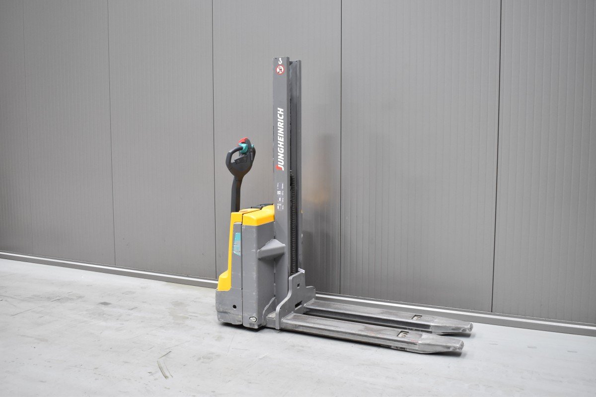 Gabelstapler Gebraucht kaufen – Jungheinrich EMD 115i mit Elektro in Österreich