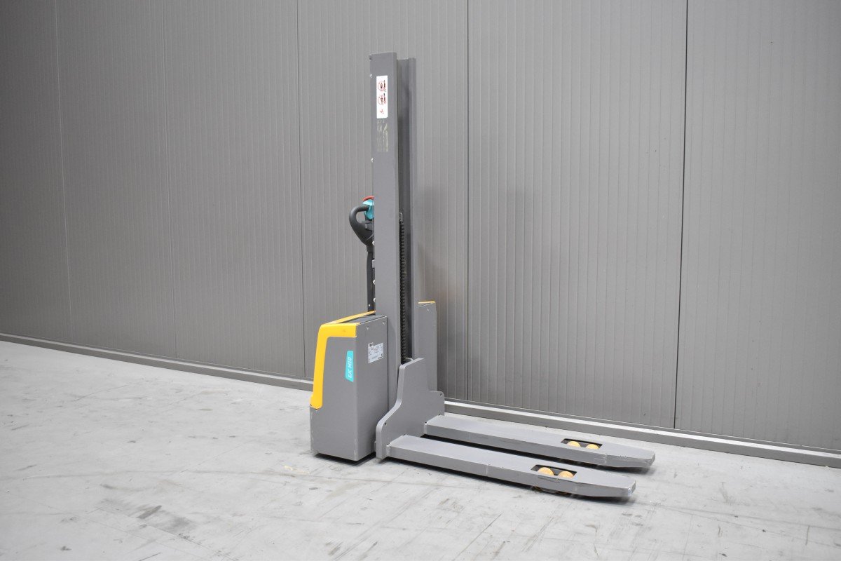 Gabelstapler Gebraucht kaufen – Jungheinrich EJC M10 mit Elektro in Österreich