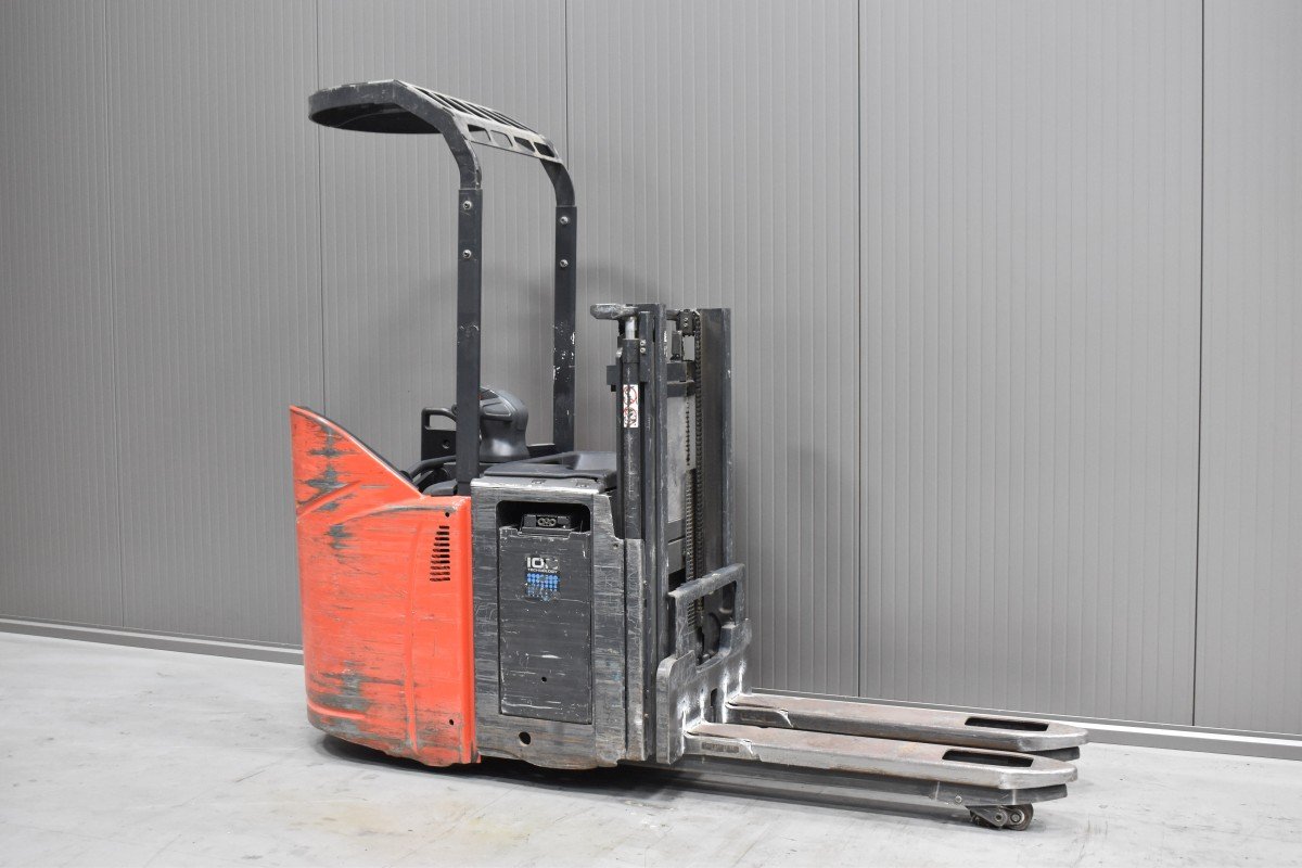 Gabelstapler Gebraucht kaufen – Linde D 12 SP mit Elektro in Österreich
