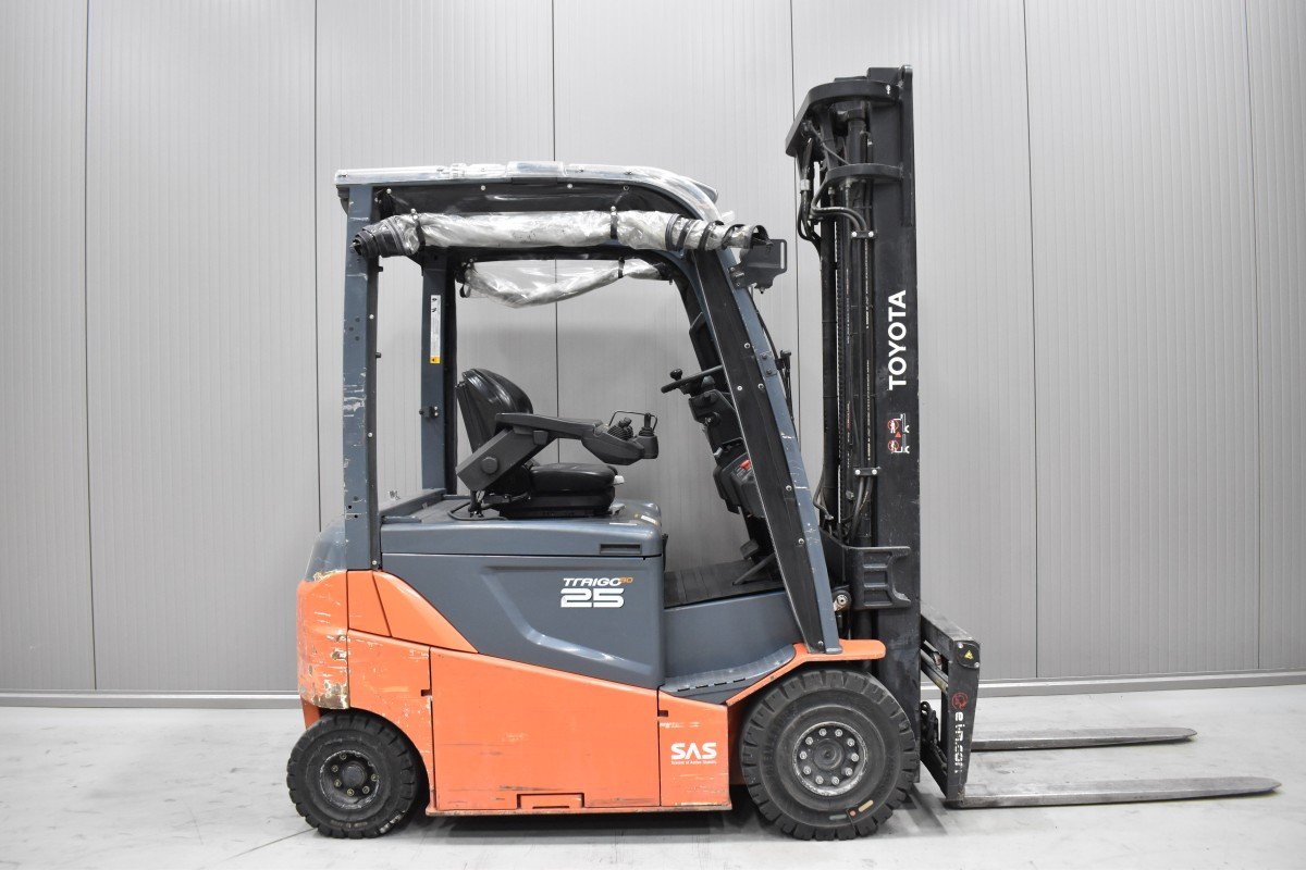 Toyota 8FBMKT25 – Bild 2