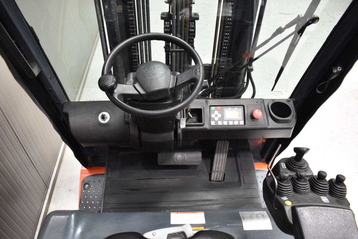 Toyota 8FBMKT25 – Bild 6