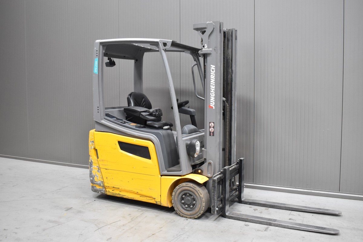 Jungheinrich EFG 216 k Gebrauchtstapler Kaufen