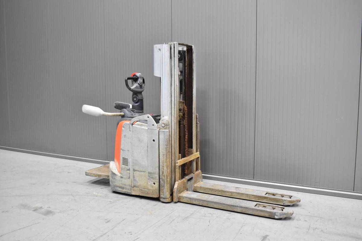 Toyota SPE 120L Gebrauchtstapler Kaufen