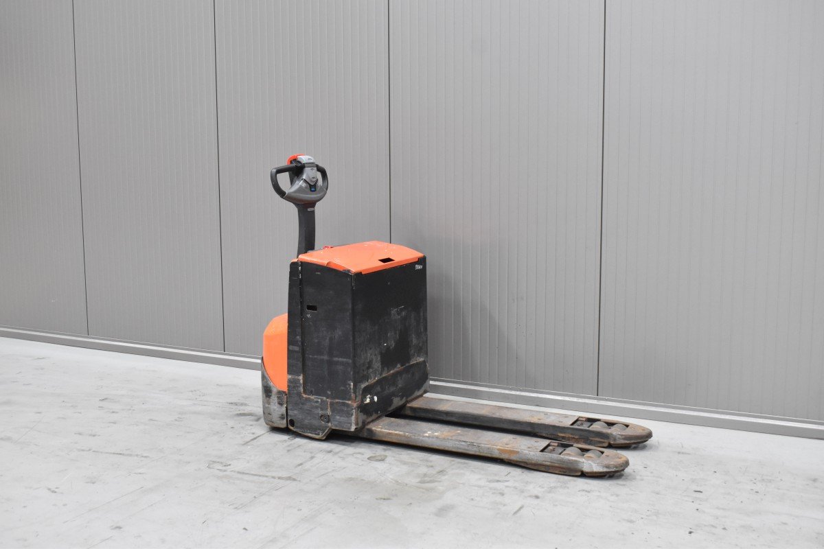 Toyota LWE 200 Gebrauchtstapler Kaufen