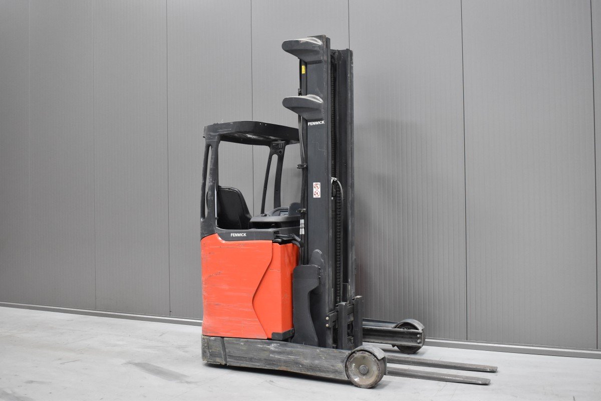 Gabelstapler Gebraucht kaufen – Linde R 14 B - 01 mit Elektro in Österreich