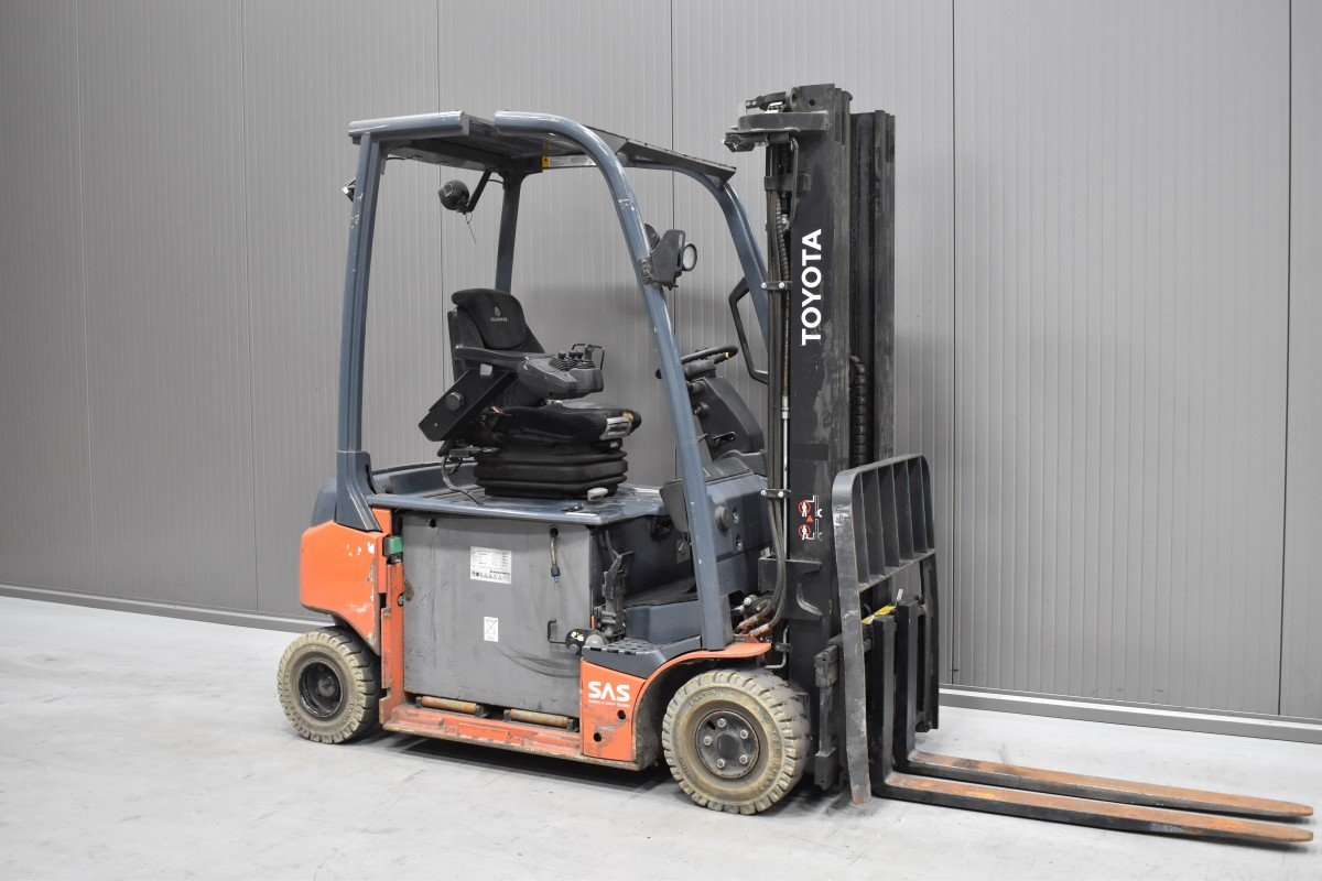 Gabelstapler Gebraucht kaufen – Toyota 8FBM16T mit Elektro in Österreich