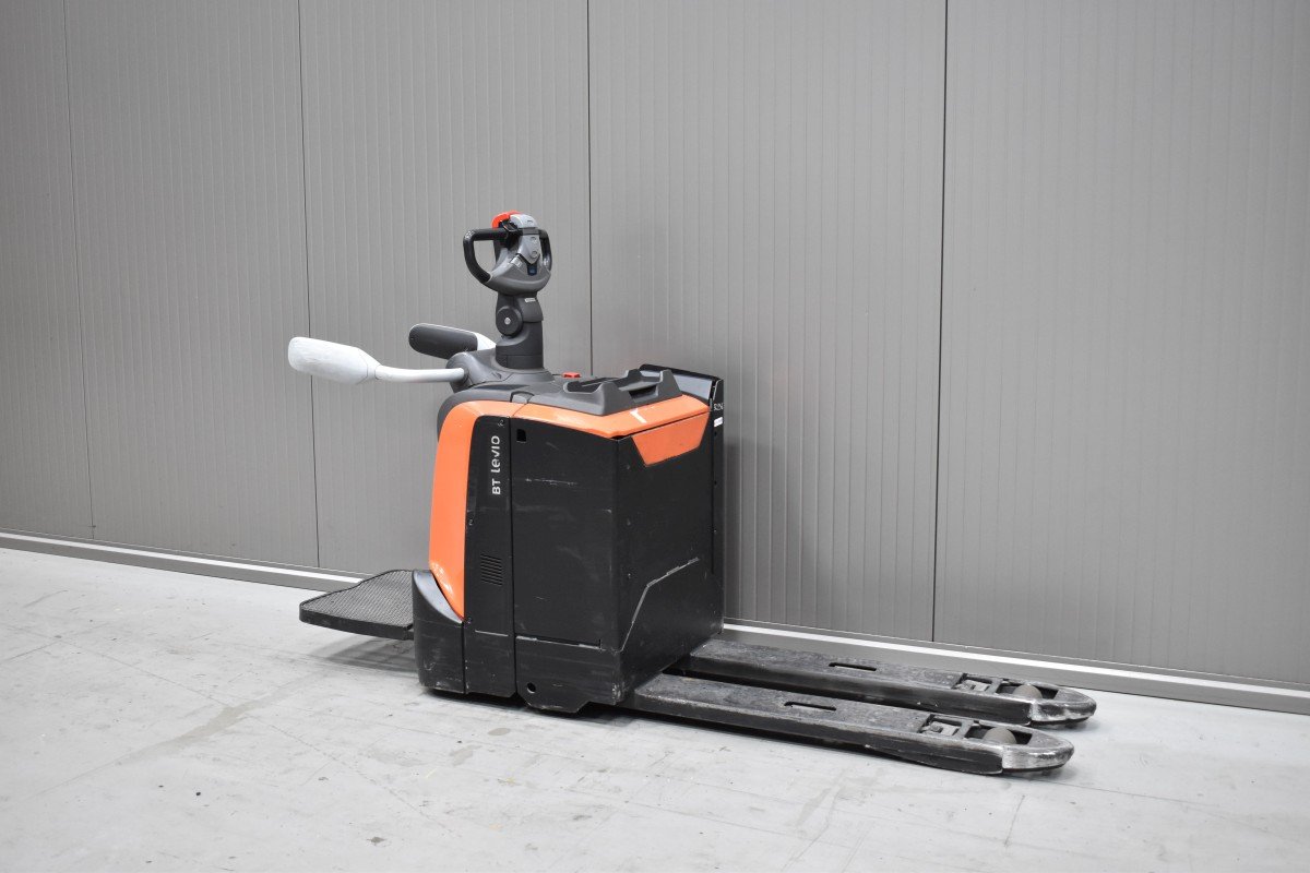 Gabelstapler Gebraucht kaufen – Toyota LPE 200 mit Elektro in Österreich