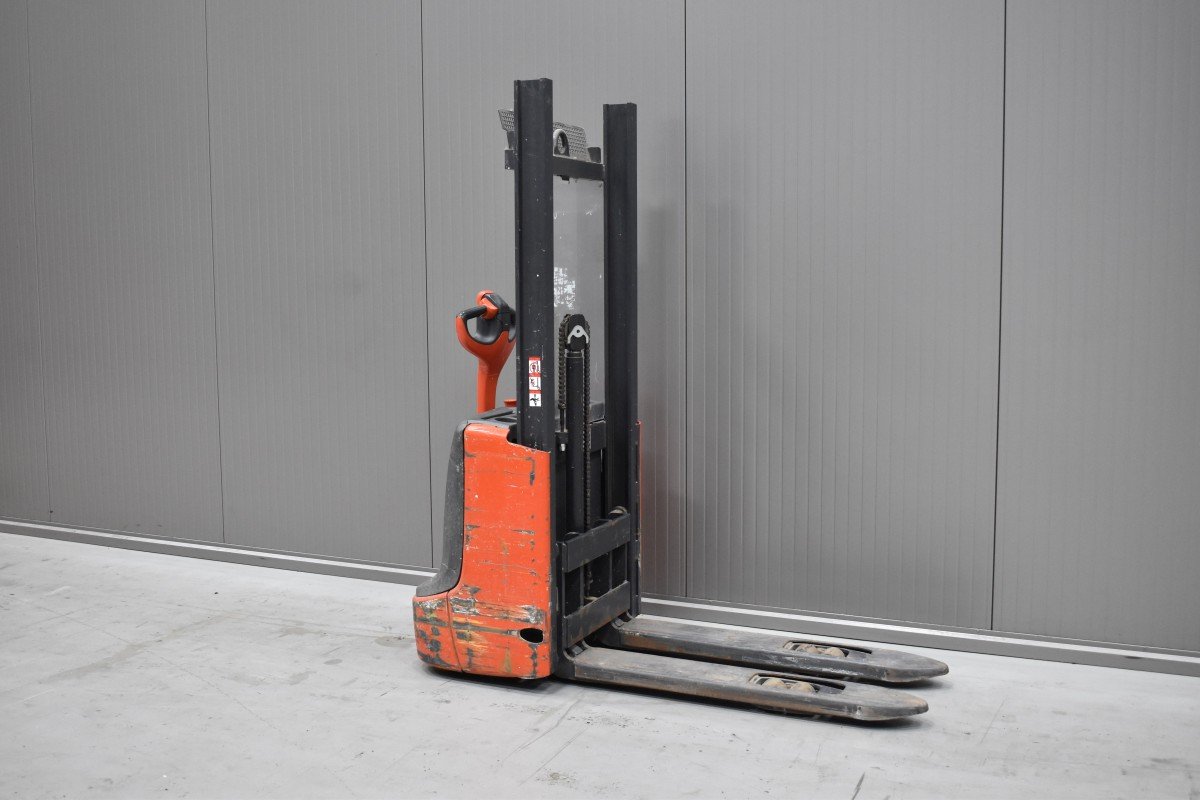 Gabelstapler Gebraucht kaufen – Linde L 10 B mit Elektro in Österreich
