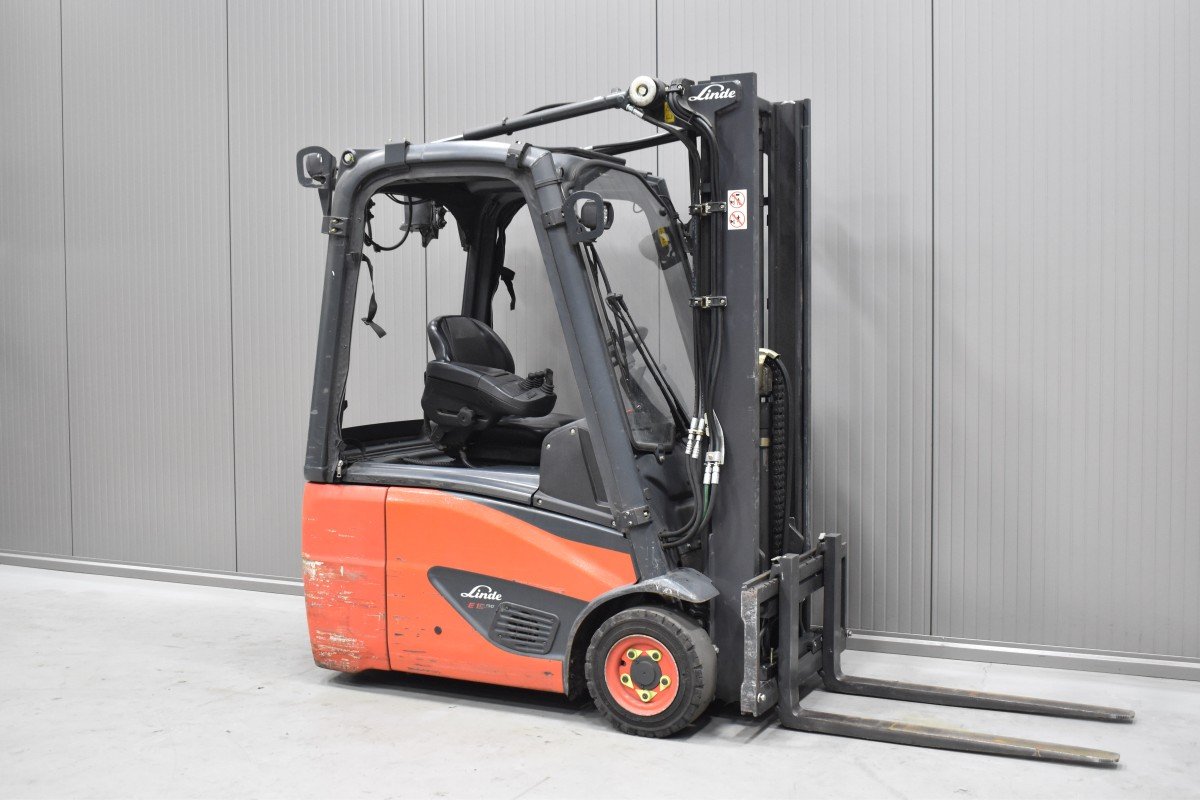 Gabelstapler Gebraucht kaufen – Linde E 15 - 02 mit Elektro in Österreich