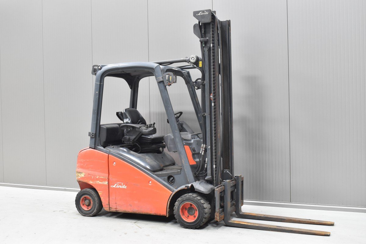 Gabelstapler Gebraucht kaufen – Linde H 20 D - 01 mit Diesel in Österreich