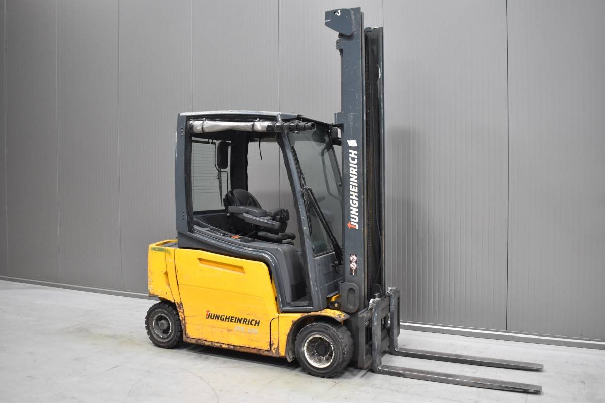 Jungheinrich EFG 320 Gebrauchtstapler Kaufen