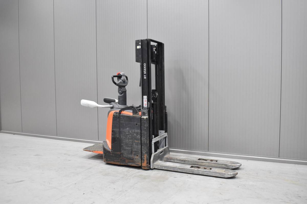 Toyota SPE 120L Gebrauchtstapler Kaufen