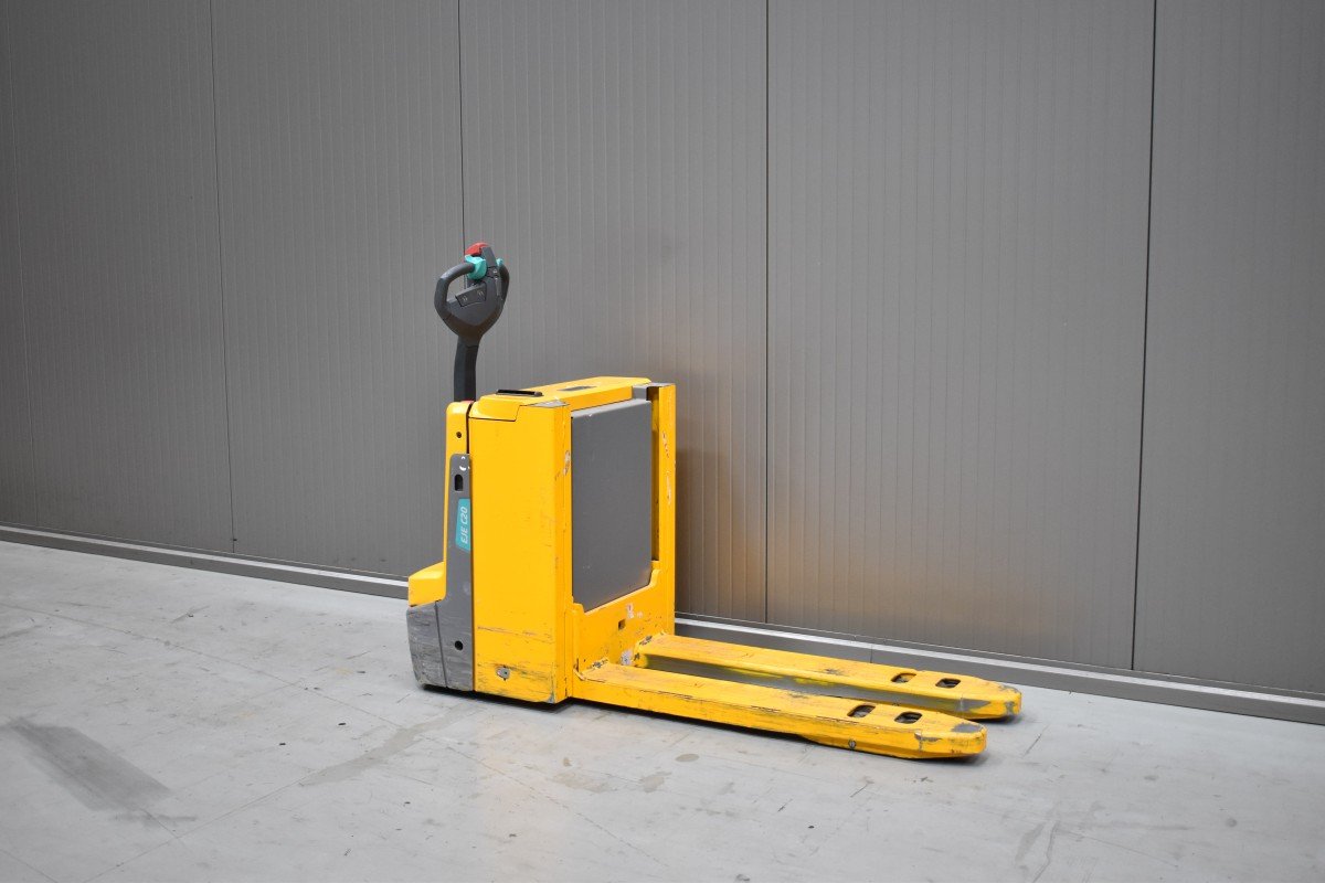 Gabelstapler Gebraucht kaufen – Jungheinrich EJE C20 mit Elektro in Österreich