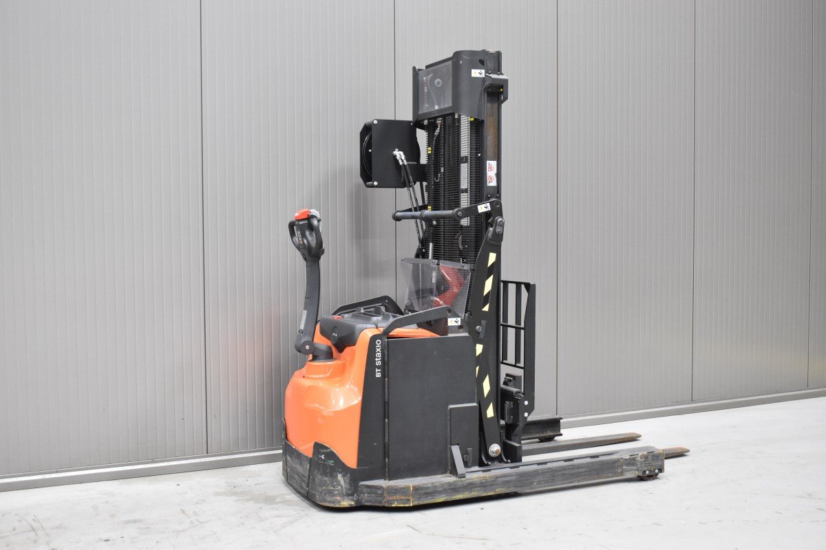 Toyota SWE 120XR – Bild 3