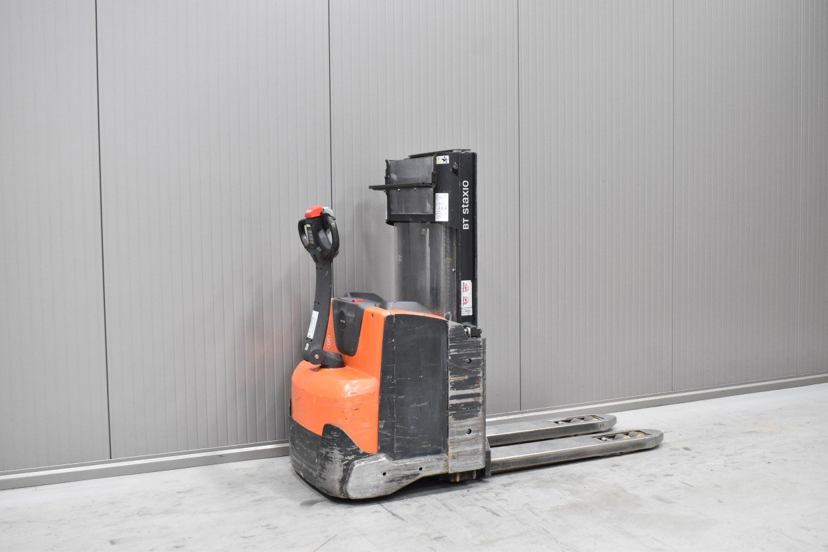 Toyota SWE 200D – Bild 3