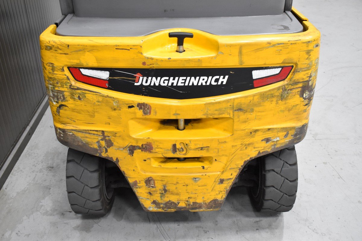 Jungheinrich EFG 320 – Bild 8