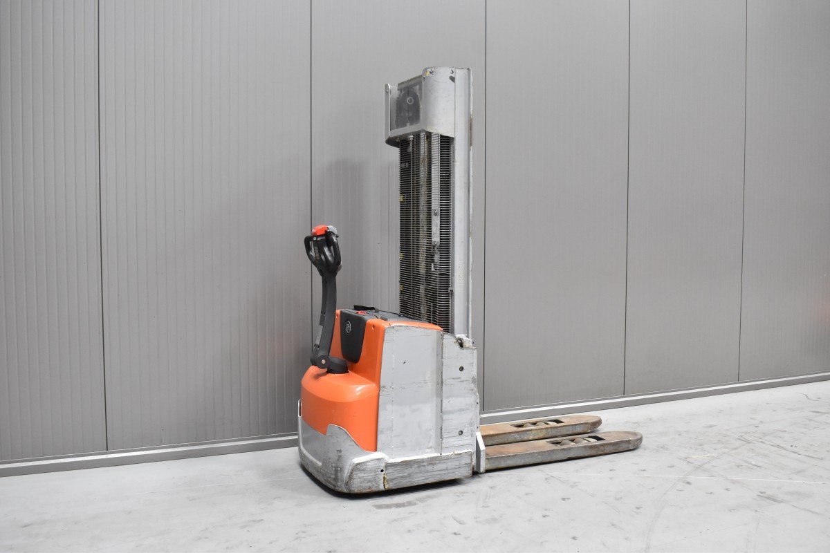 Toyota SWE 140L – Bild 3