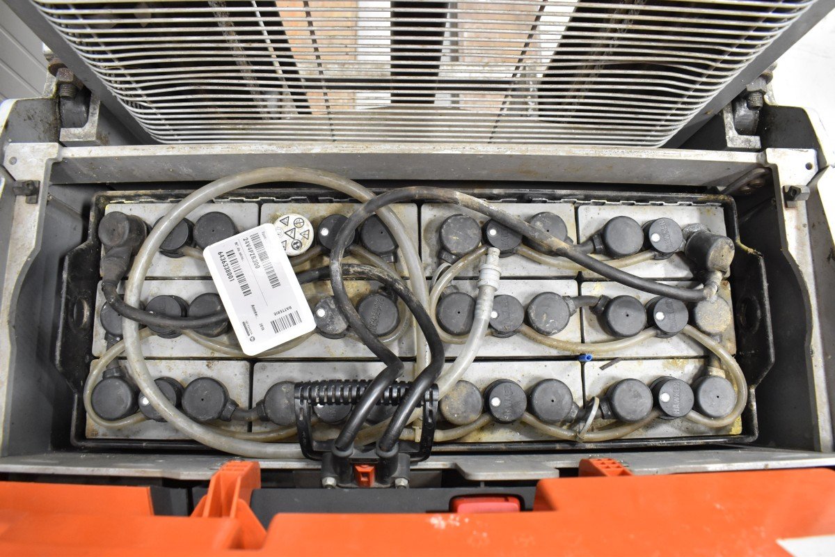 Toyota SWE 140L – Bild 8