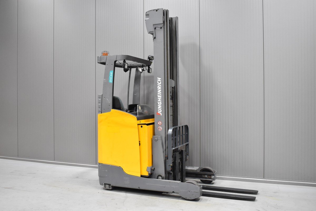 Gabelstapler Gebraucht kaufen – Jungheinrich ETM 216 mit Elektro in Österreich