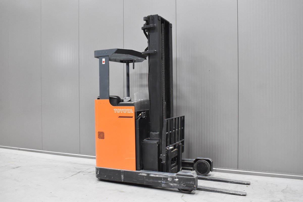Gabelstapler Gebraucht kaufen – Toyota 7FBRE14-2 mit Elektro in Österreich