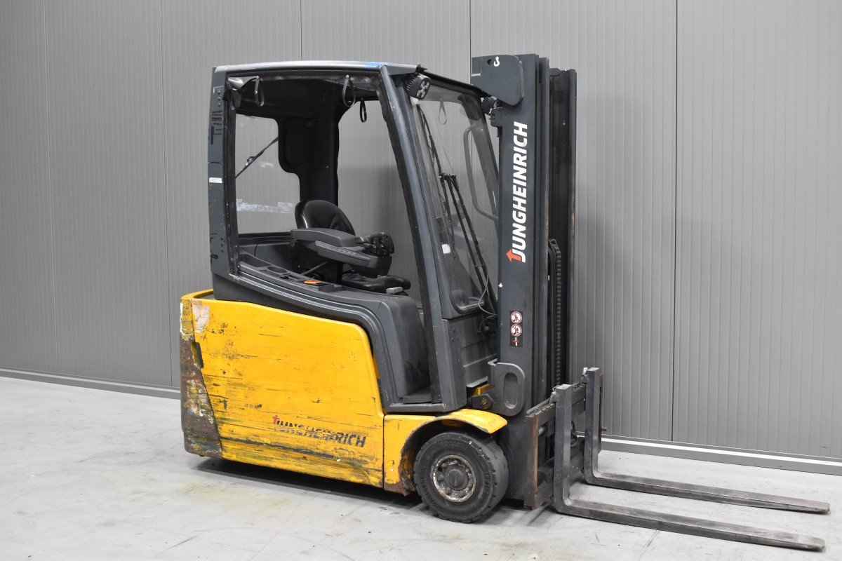 Gabelstapler Gebraucht kaufen – Jungheinrich EFG 216 mit Elektro in Österreich