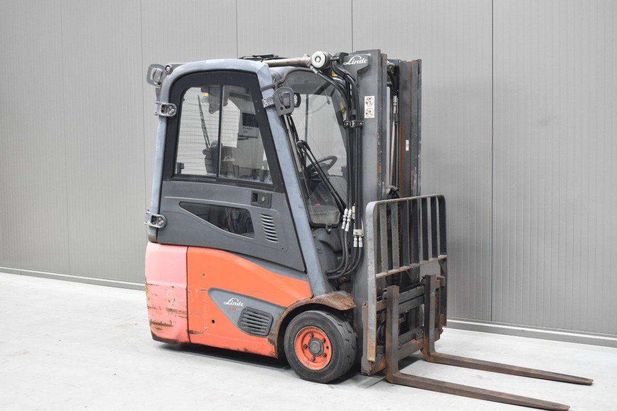 Gabelstapler Gebraucht kaufen – Linde E 16 C - 02 mit Elektro in Österreich