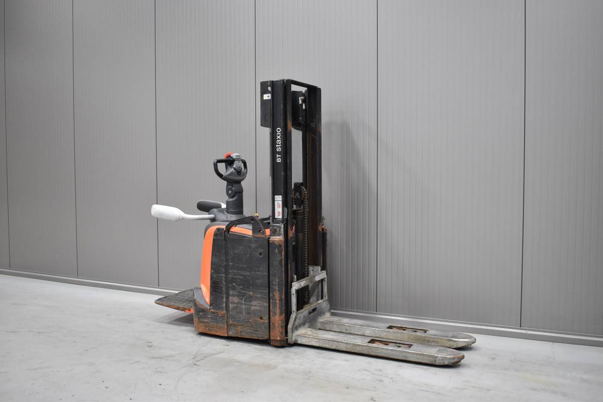 Toyota SPE 120L Gebrauchtstapler Kaufen